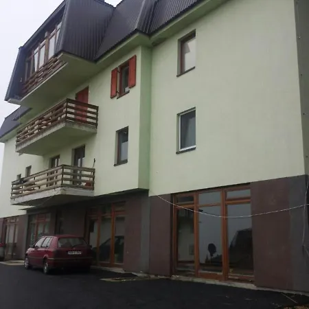 4 Seasons Lux Apartment